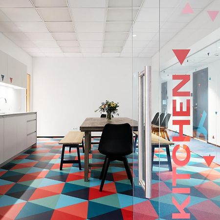 Neotel Tallinn Bagian luar foto