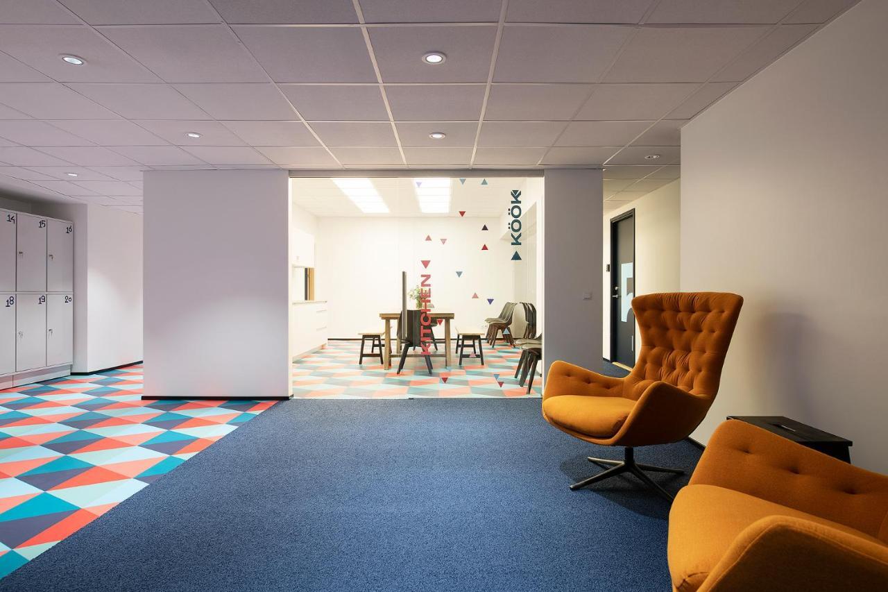 Neotel Tallinn Bagian luar foto