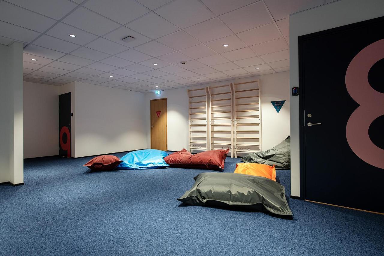 Neotel Tallinn Bagian luar foto