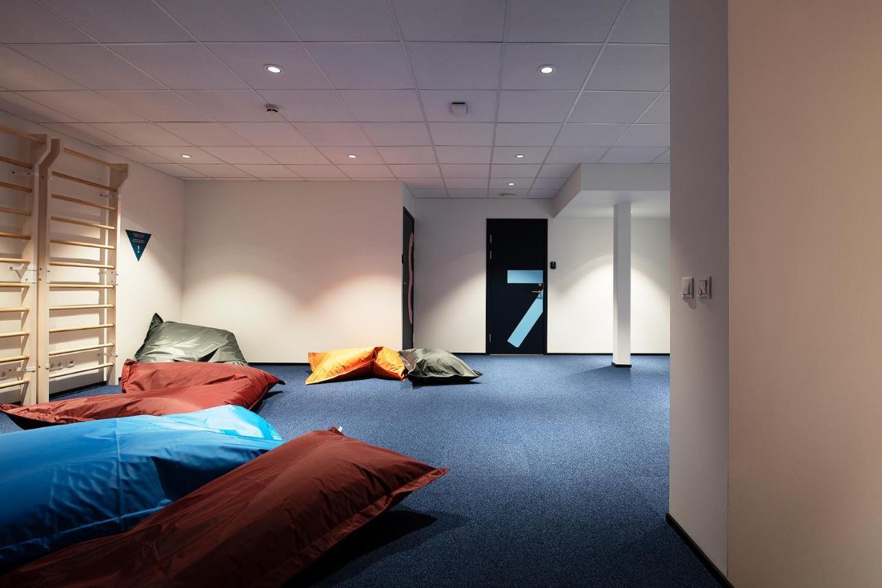 Neotel Tallinn Bagian luar foto